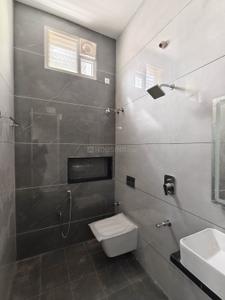 Bathroom Image of 2600 Sq.ft 3 BHK Independent House for sale in Saravanampatty Coimbatore for Rs. 13000000