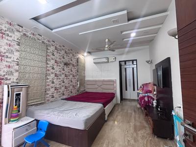 Bedroom Image of 3500 Sq.ft 3 BHK Builder Floor for rent in Sector 17 Faridabad for Rs. 45000