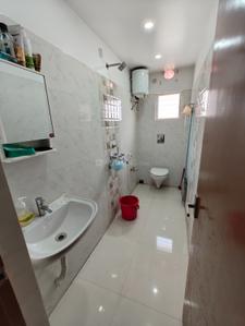 Bathroom Image of 900 Sq.ft 2 BHK Apartment / Flat for sale in New Town Kolkata for Rs. 7990000