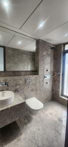Bathroom Image of 5568 Sq.ft 5 BHK Apartment / Flat for sale in Chembur Mumbai for Rs. 240000000