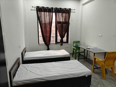 Bedroom Image of AnjaneyaPG in Sector 63, Noida