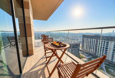 Balcony Image of 1821 Sq.ft 3 BHK Apartment / Flat for rent in Al Wasl Dubai for Rs. 910000