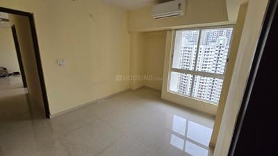 Bedroom Image of 850 Sq.ft 2 BHK Apartment / Flat for sale in Lodha Amara, Kolshet Thane for Rs. 12500000