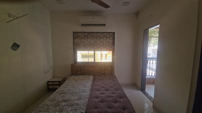 Bedroom Image of 1485 Sq.ft 3 BHK Apartment / Flat for rent in Paldi Ahmedabad for Rs. 38000