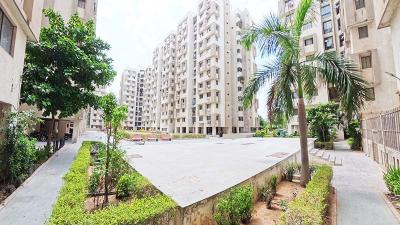 Image of 1080 Sq.ft 2 BHK Apartment / Flat for sale in Vaishno Devi Circle, Ahmedabad for Rs. 5600000