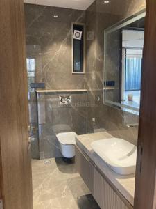 Bathroom Image of 2300 Sq.ft 3.5 BHK Builder Floor for sale in DLF Phase 2 Gurgaon for Rs. 36100000