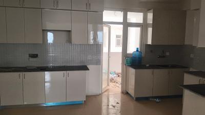 Kitchen Image of 3500 Sq.ft 4 BHK Builder Floor for rent in Amrapali Heartbeat City, Sector 107 Noida for Rs. 60000