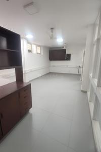Image of 1500 Sq.ft 4 BHK Apartment / Flat for rent in Hauz Khas, New Delhi for Rs. 85000