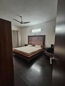 Bedroom Image of 2300 Sq.ft 3 BHK Apartment / Flat for rent in Janta Falcon View, JLPL Industrial Area Mohali for Rs. 70000