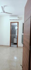 Hall Image of 2310 Sq.ft 4 BHK Apartment / Flat for rent in Wave Veridia, Wave City Ghaziabad for Rs. 75000