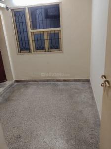 Bedroom Image of 700 Sq.ft 2 BHK Apartment / Flat for rent in Adambakkam Chennai for Rs. 15000