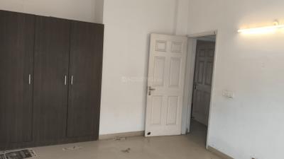 Bedroom Image of 1742 Sq.ft 3 BHK Villa for rent in Paramount Golfforeste Villas, Surajpur Greater Noida for Rs. 22000