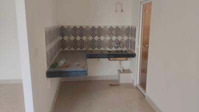 Kitchen Image of 738 Sq.ft 3 BHK Apartment / Flat for sale in Signature Global Golf Green, Sector 79 Gurgaon for Rs. 7000000