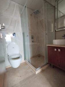 Bathroom Image of 2700 Sq.ft 4 BHK Builder Floor for sale in Ansal Versalia, Sector 67 Gurgaon for Rs. 30500000