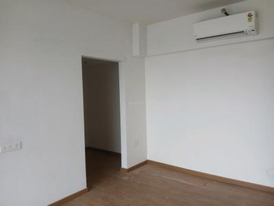 Bedroom Image of 1760 Sq.ft 3 BHK Apartment / Flat for sale in Godrej Meridien by Godrej Properties Ltd. , Sector 106 Gurgaon for Rs. 29500000