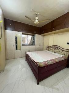 Bedroom Image of 1011 Sq.ft 2 BHK Apartment / Flat for rent in Adajan Surat for Rs. 19000