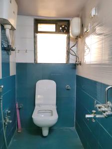 Common Bathroom Image of 800 Sq.ft 2 BHK Apartment / Flat for sale in Mulund East Mumbai for Rs. 13500000