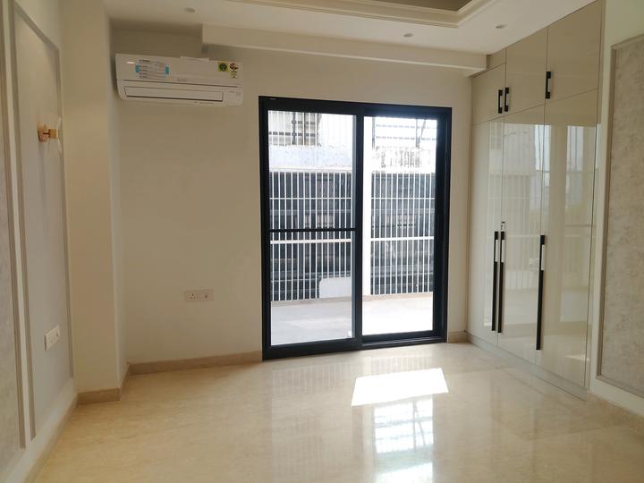 Sector 25, DLF Phase 2 Bedroom One 1
