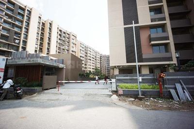 Image of 1280 Sq.ft 2 BHK Apartment / Flat for sale in Adani Atrius, Jagatpur, Ahmedabad for Rs. 8500000