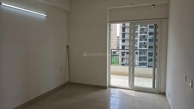 Bedroom Image of 1695 Sq.ft 3.5 BHK Apartment / Flat for sale in Gulshan Ikebana, Sector 143 Noida for Rs. 22100000