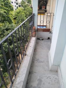 Balcony Image of 1220 Sq.ft 3 BHK Apartment / Flat for rent in Dum Dum Kolkata for Rs. 23000