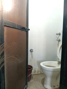 Common Bathroom Image of 552 Sq.ft 1 BHK Apartment / Flat for rent in Rutu Enclave, Kasarvadavali Thane for Rs. 18000