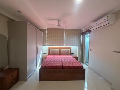 Bedroom Image of 600 Sq.ft 1 BHK Builder Floor for rent in Sector 42 Gurgaon for Rs. 50000