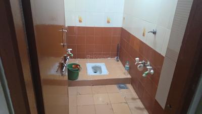 Bathroom Image of 450 Sq.ft 1 BHK Duplex for rent in Sanand Ahmedabad for Rs. 15000