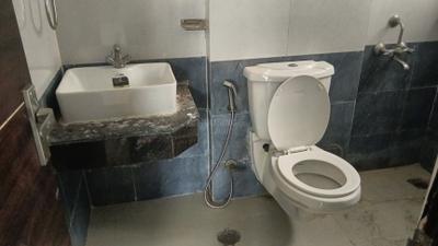 Image of 1000 Sq.ft 2 BHK Apartment / Flat for rent in Sikka Karnam Greens, Sector 143B, Noida for Rs. 30000