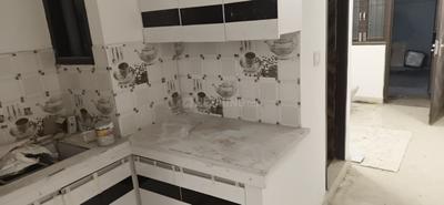 Kitchen Image of 500 Sq.ft 1 BHK Builder Floor for sale in Govindpuri New Delhi for Rs. 2500000