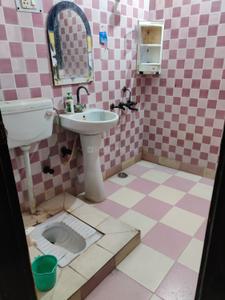 Image of 1600 Sq.ft 2 BHK Builder Floor for rent in Sector 48, Noida for Rs. 25000