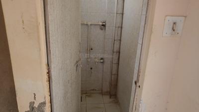 Bathroom Image of 750 Sq.ft 1 BHK Apartment / Flat for rent in Prahlad Nagar Ahmedabad for Rs. 17000