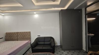 Bedroom Image of 450 Sq.ft 1 RK Builder Floor for rent in Sector 122 Noida for Rs. 20000