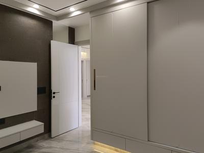 Bedroom Image of 1350 Sq.ft 4 BHK Builder Floor for sale in Sector 11 Rohini New Delhi for Rs. 25000000