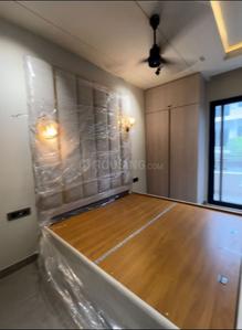 Bedroom Image of 2000 Sq.ft 3 BHK Builder Floor for sale in Mansarover Garden New Delhi for Rs. 30000000