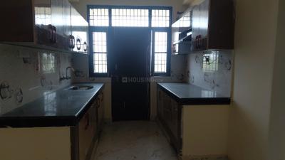 Kitchen Image of 1100 Sq.ft 2 BHK Apartment / Flat for rent in Diamond Sukrit Apartments, Vrindavan Yojana Lucknow for Rs. 18000