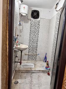 Bathroom Image of 650 Sq.ft 2 BHK Builder Floor for sale in Ramesh Nagar New Delhi for Rs. 5900000