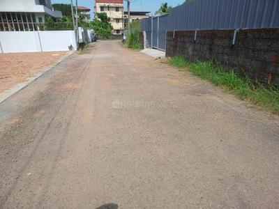 Image of 3920 Sq.ft Residential Plot / Land for sale in Vyttila, Kochi for Rs. 17100000