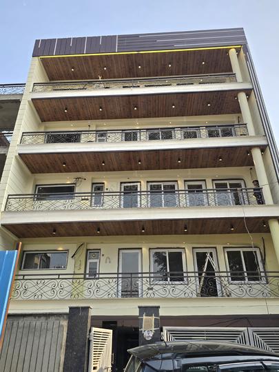 South City Floors 1 Main Image 1