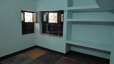 Bedroom Image of 600 Sq.ft 2 BHK Builder Floor for rent in Pokhraira Muzaffarpur for Rs. 9500
