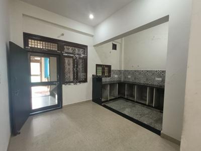 Kitchen Image of 850 Sq.ft 2 BHK Duplex for rent in Suryalok Colony Agra for Rs. 10500