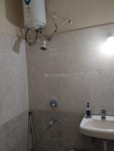Bathroom Image of 1050 Sq.ft 2 BHK Apartment / Flat for sale in Kumar Primavera B6, Wadgaon Sheri Pune for Rs. 9400000