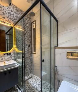 Image of 1620 Sq.ft 3 BHK Builder Floor for sale in Model Town, New Delhi for Rs. 31100000