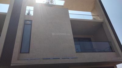 Living Room Image of 3900 Sq.ft 4 BHK Villa for sale in Rau Indore for Rs. 32000000