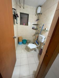 Image of 800 Sq.ft 2 BHK Apartment / Flat for rent in Hyde Park Premium CHS Ltd E1 E2 Buildings, Thane West, Thane for Rs. 46000