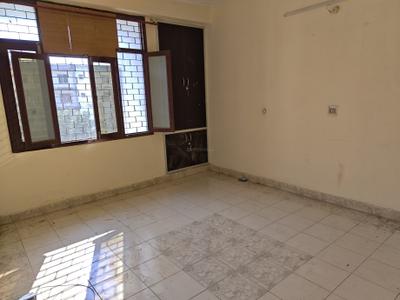 Bedroom Image of 1200 Sq.ft 2 BHK Apartment / Flat for rent in Butler Colony Lucknow for Rs. 20000