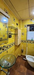 Bathroom Image of 2304 Sq.ft 4 BHK Villa for rent in Chembur Mumbai for Rs. 180000