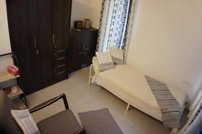 Bedroom Image of 900 Sq.ft 2 BHK Apartment / Flat for rent in Enerrgia Skyi Manas Lake, Bhukum Pune for Rs. 25000