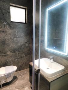 Bathroom Image of 4750 Sq.ft 4 BHK Villa for sale in Giridhari Prospera County, Kismatpur Hyderabad for Rs. 105000000