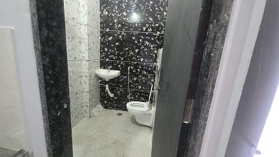 Bathroom Image of 350 Sq.ft 1 RK Apartment / Flat for rent in Silicon City Indore for Rs. 8500